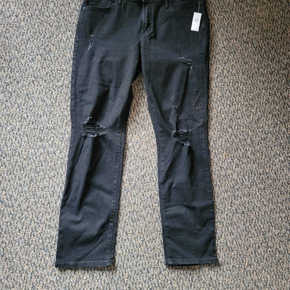 NWT Old Navy Power Slim Straight Distressed Black Jeans Size 12 - Picture 9 of 13